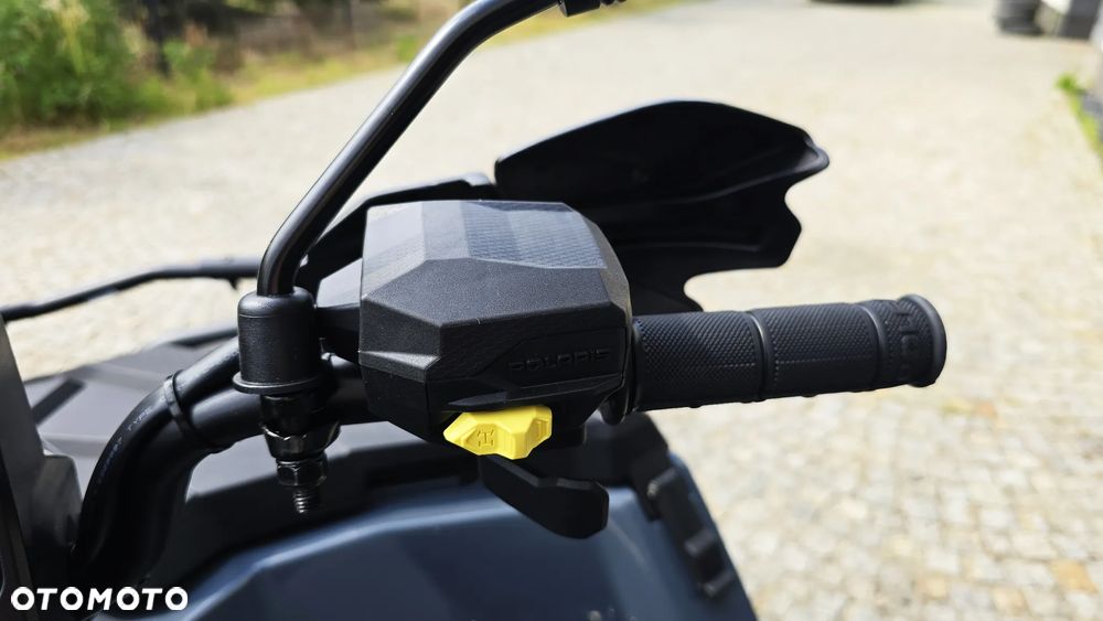 Polaris Sportsman - 16