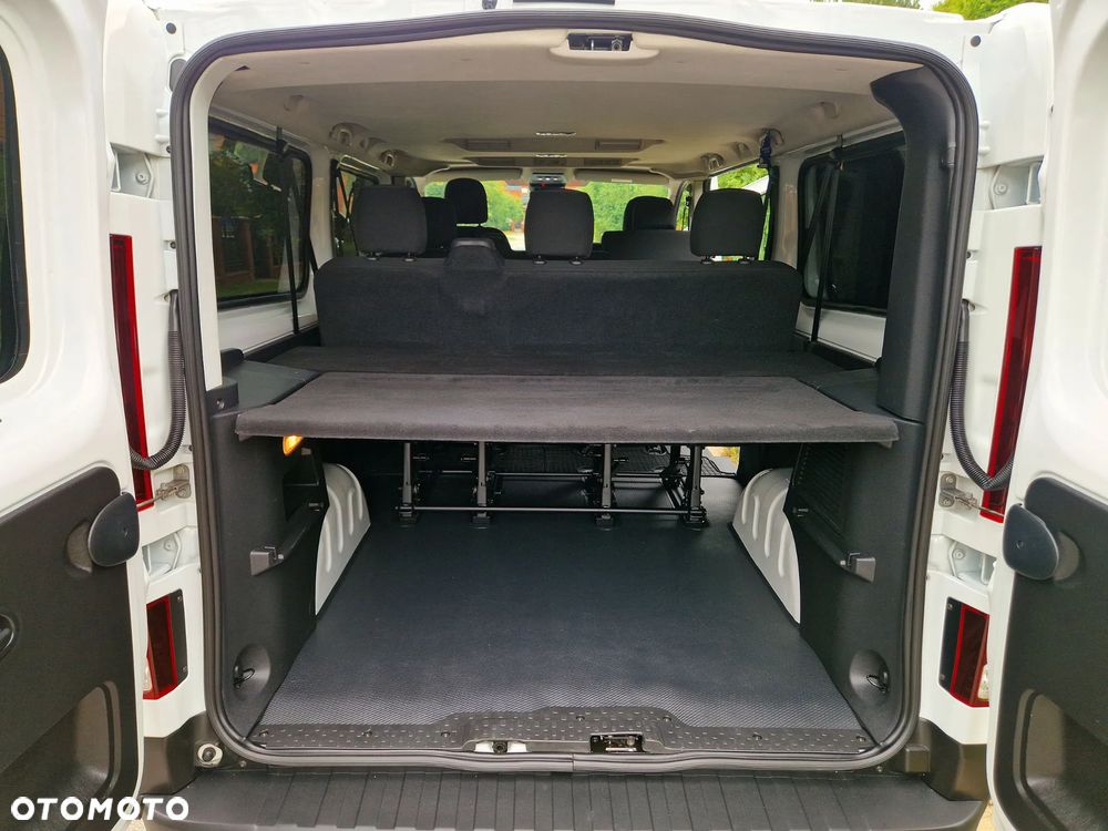 Renault Trafic 2.0 dCi - 35