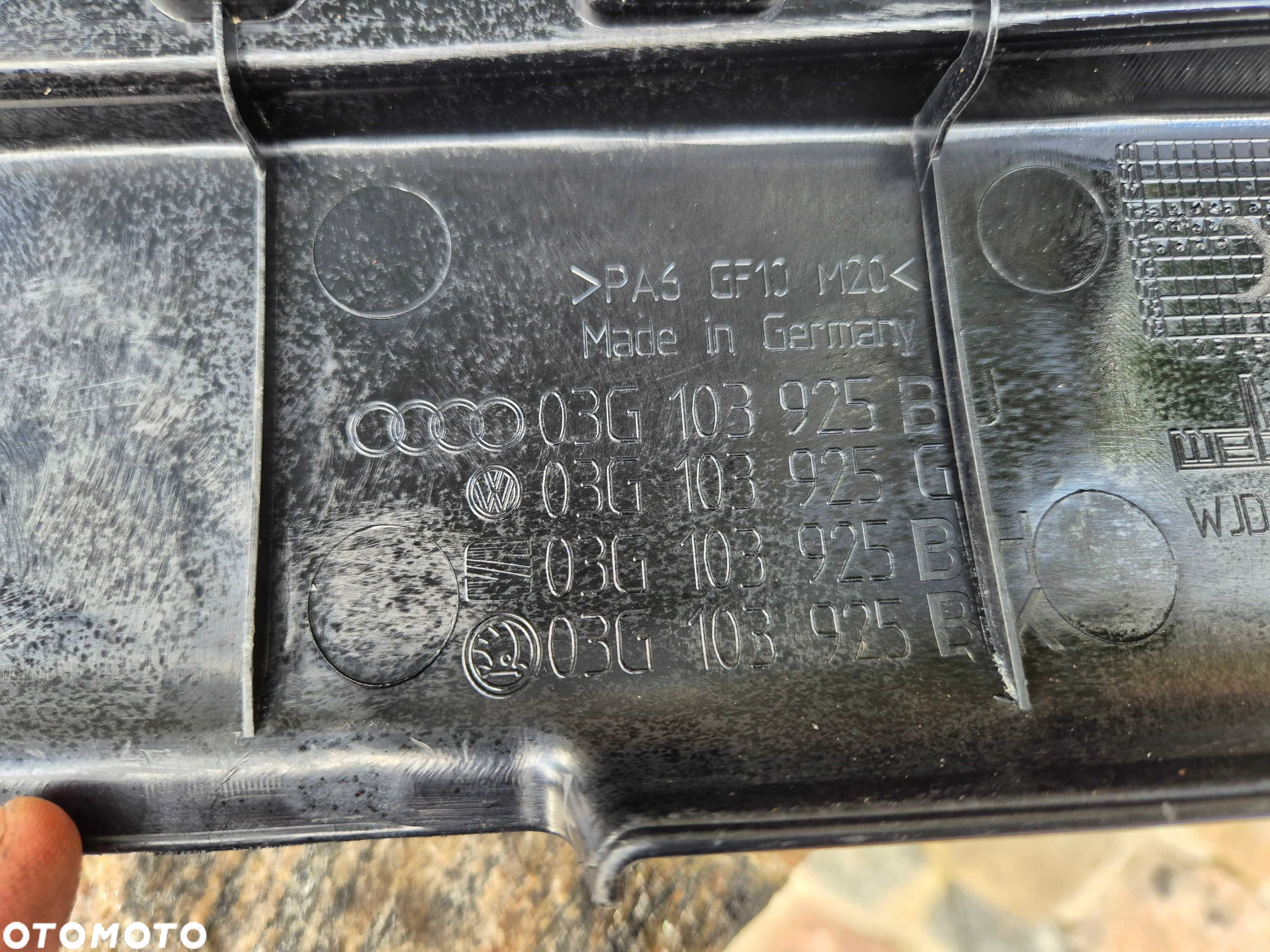 audi a3 8p 1.9 TDI osłona pokrywa silnika - 8