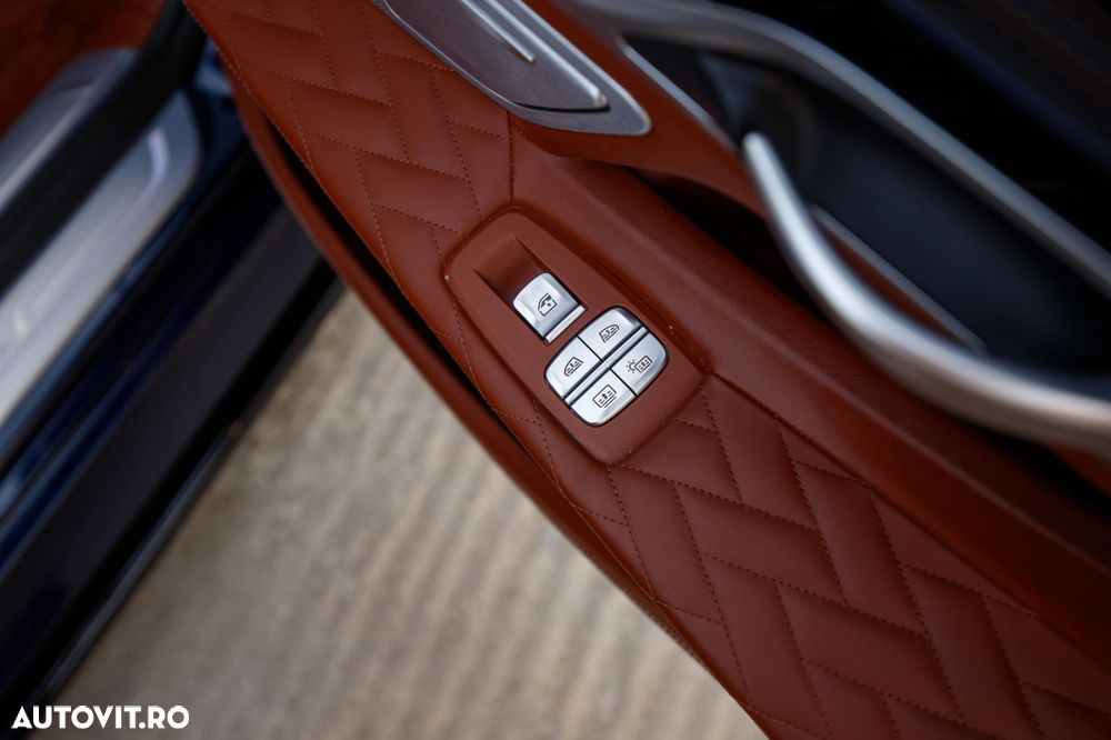 BMW Seria 7 745Le xDrive AT PHEV - 36
