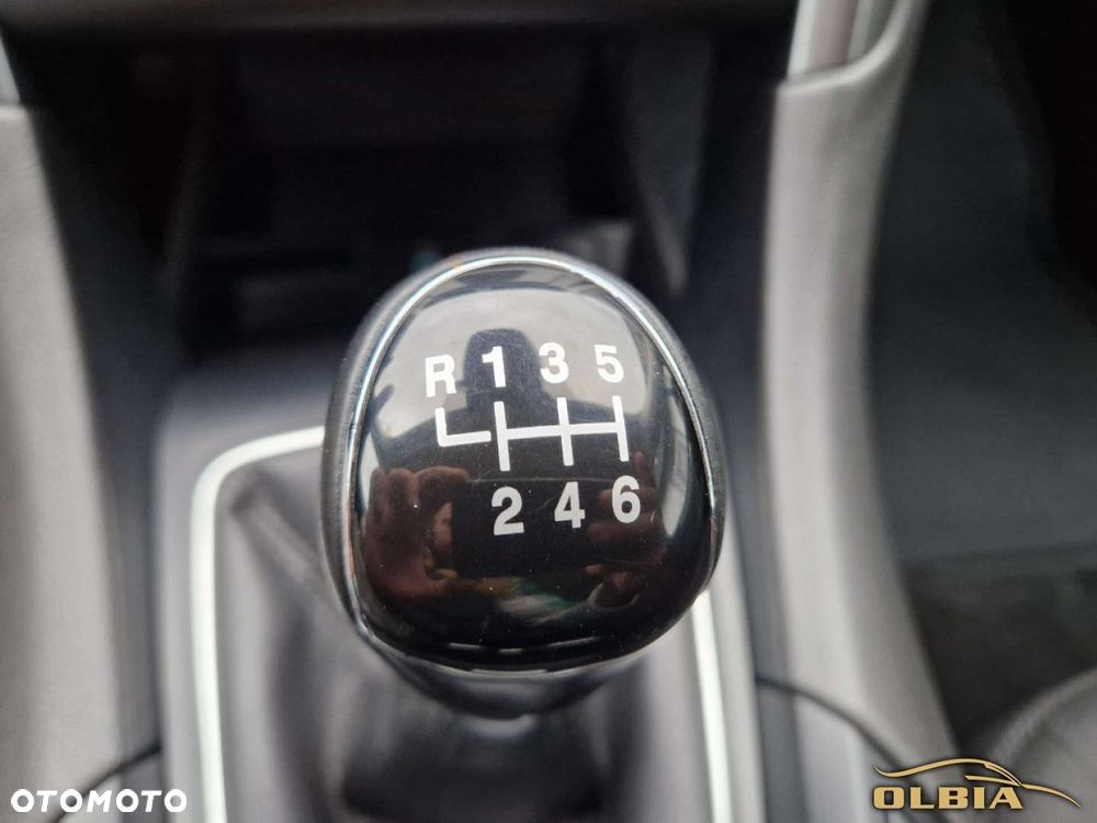 Ford Mondeo - 25