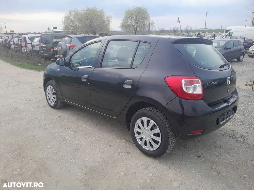 Dacia Sandero - 3