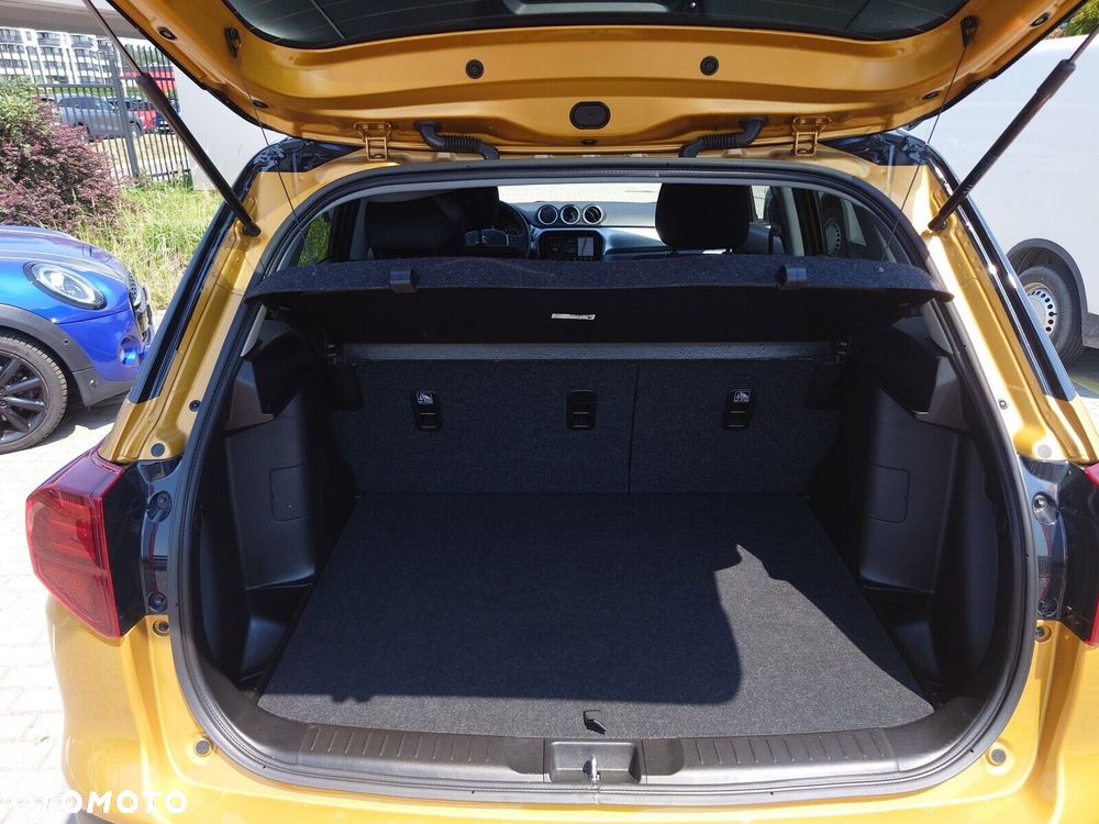 Suzuki Vitara 1.4 Boosterjet mHEV Premium Plus 2WD - 23
