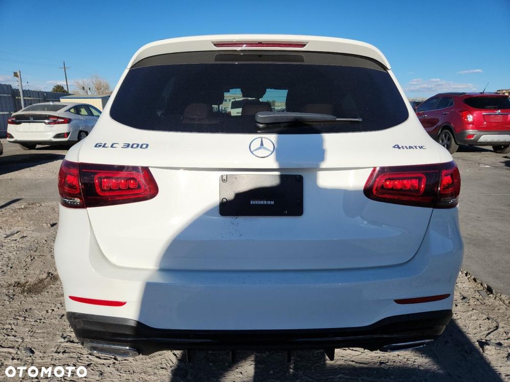 Mercedes-Benz GLC - 6