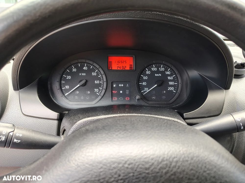 Dacia Logan - 8