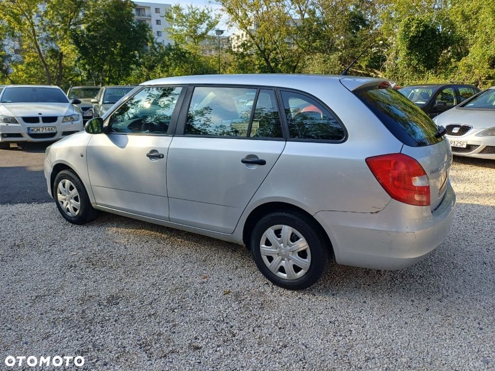 Skoda Fabia - 6