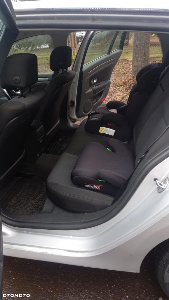 Renault Laguna 2.0 DCi FAP Expression - 10