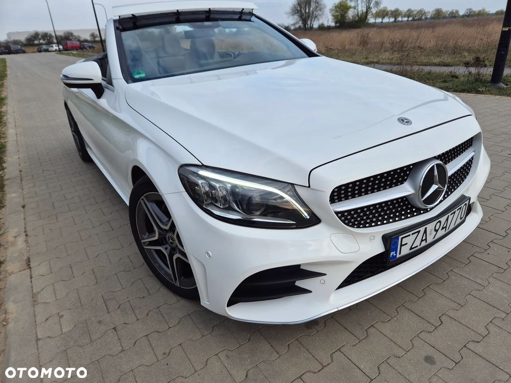 Mercedes-Benz Klasa C 180 9G-TRONIC AMG Line - 19