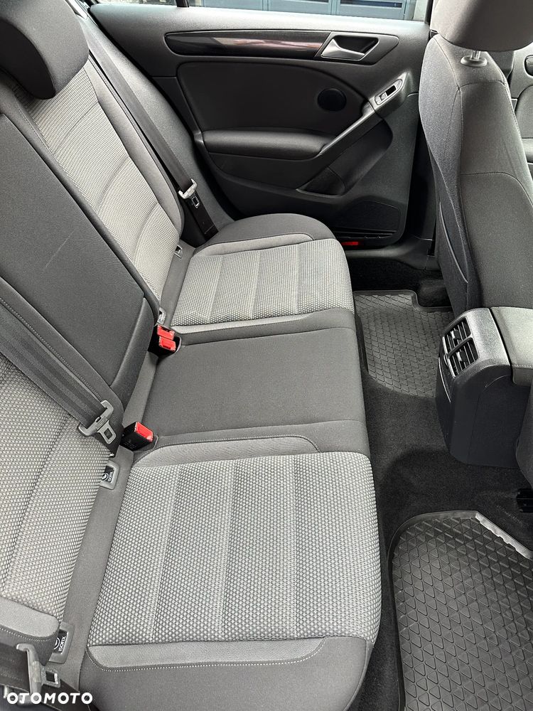 Volkswagen Golf 1.2 TSI Comfortline - 6