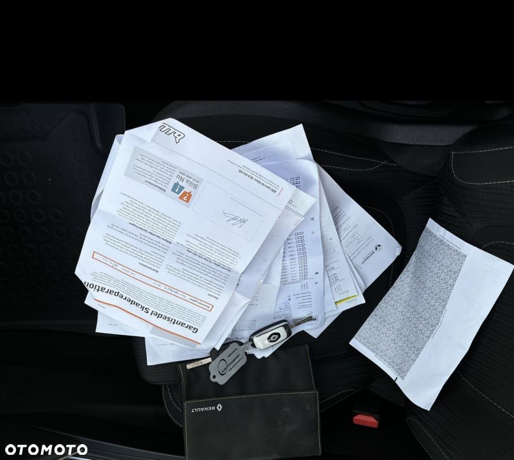 Renault Megane ENERGY dCi 110 EDC GT LINE - 24