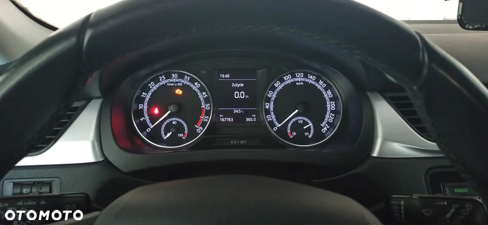 Skoda RAPID - 11