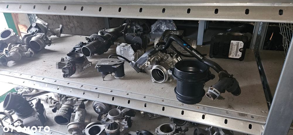 SPRZEDAŻ HURTOWA HURT Przepustnica Przepływomierz Przekaźnik świec żarowych VW Golf V Passat B6 Audi A6 C6 Audi A8 D3 Q7 4L BMW 5 E60 Fabia II Ibiza 6J - 2