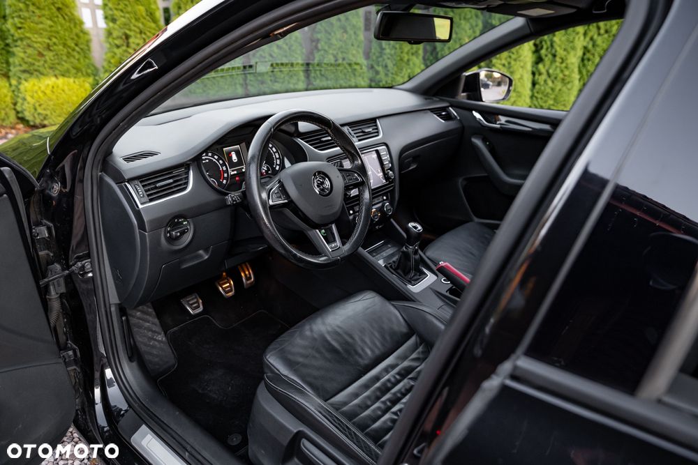Skoda Octavia 2.0 TDI RS - 14