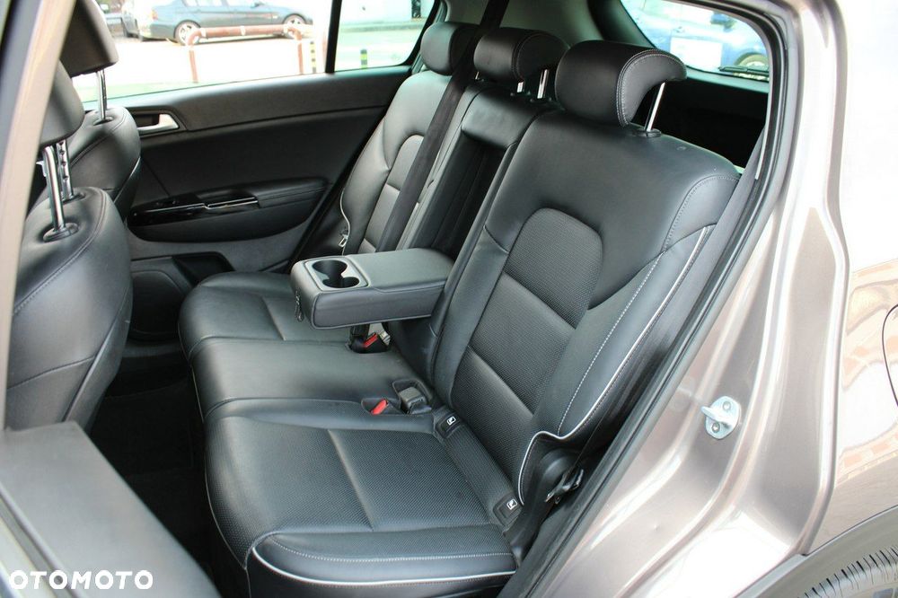 Kia Sportage 1.6 GDI 2WD SPIRIT - 13