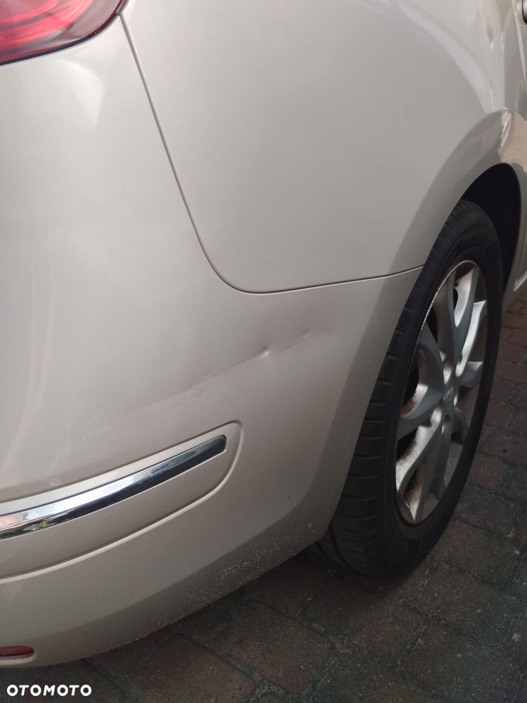 Hyundai i30 1.6 CRDi Comfort - 38