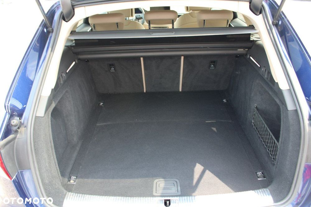 Audi A4 Allroad - 15
