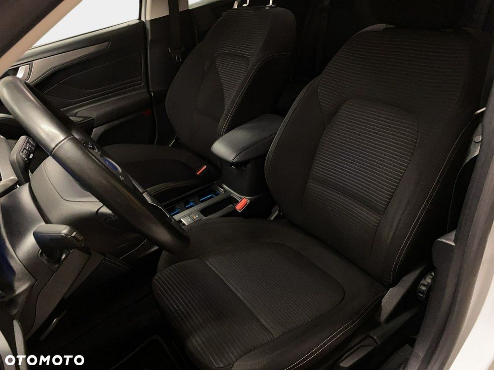 Ford Focus - 29