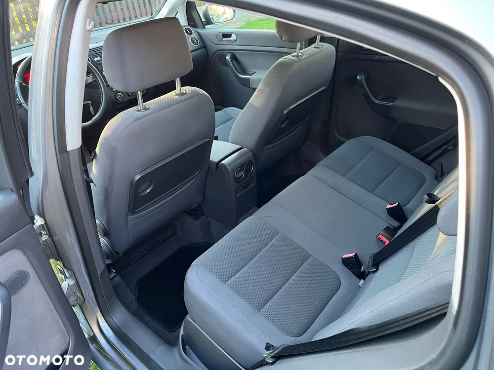 Volkswagen Golf Plus 1.9 TDI Comfortline - 9