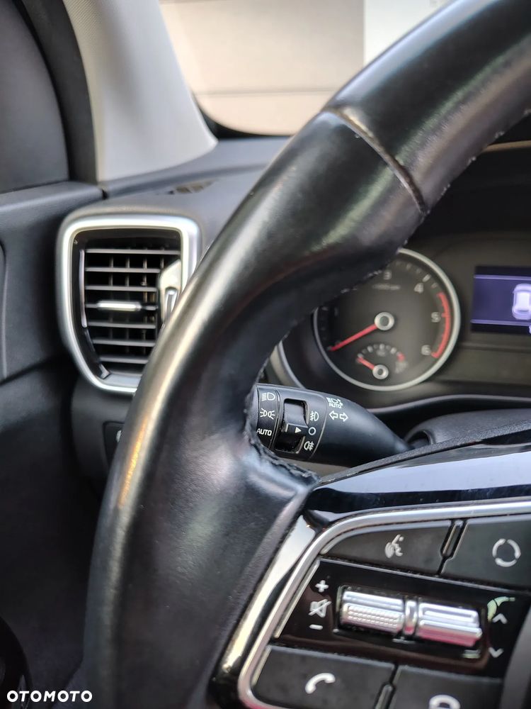 Kia Sportage - 16