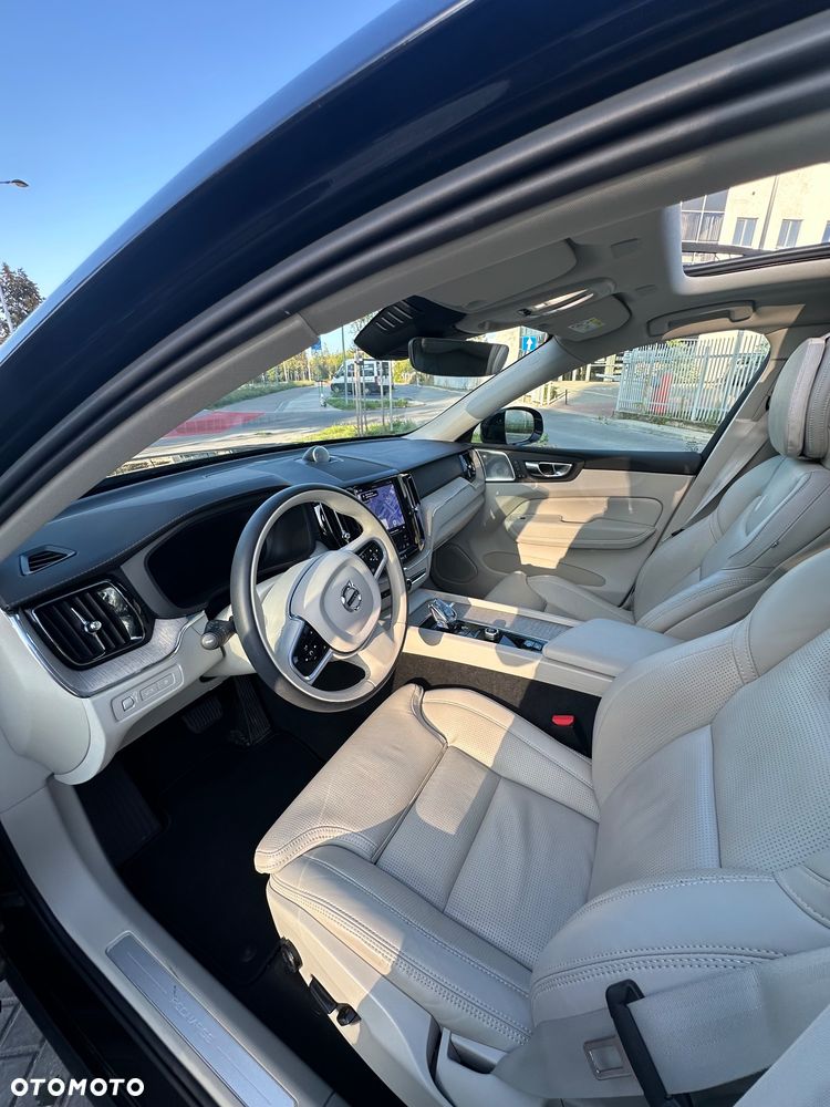 Volvo XC 60 T8 Plug-In Hybrid AWD Inscription - 20