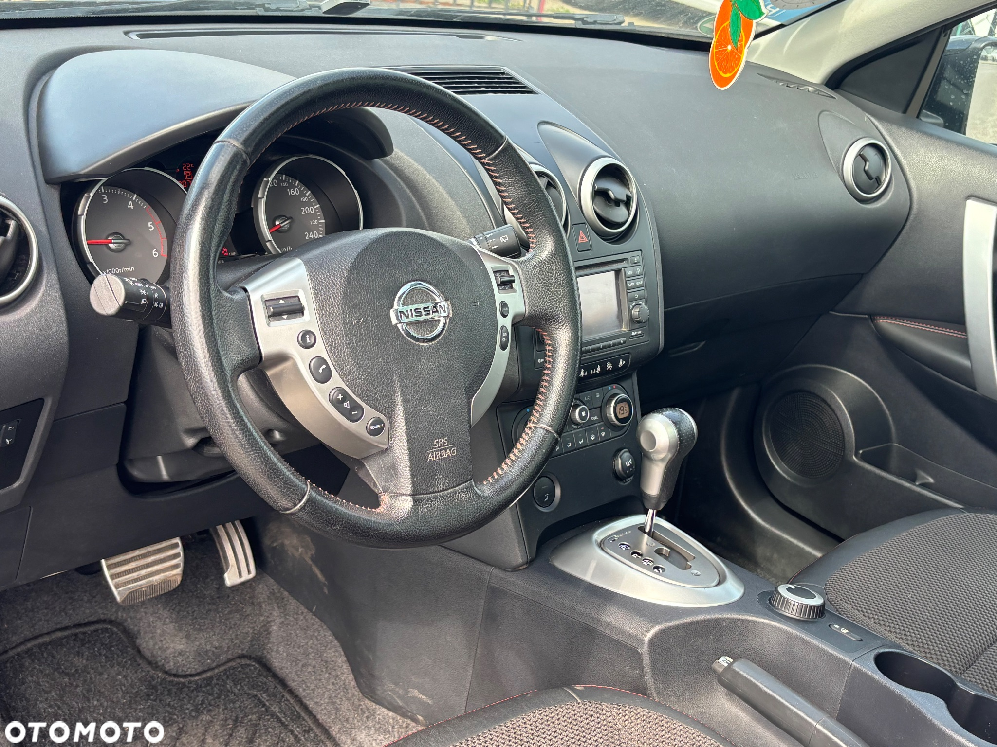 Nissan Qashqai 2.0 dCi 4 x 4 DPF I-Way - 28