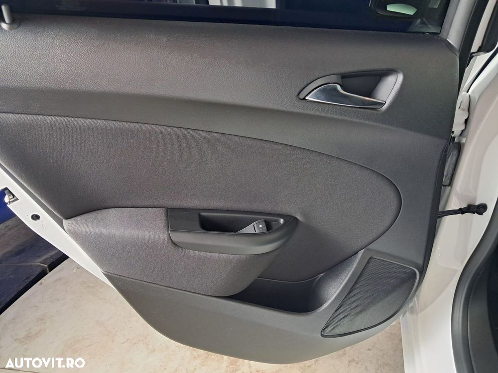 Opel Astra - 22