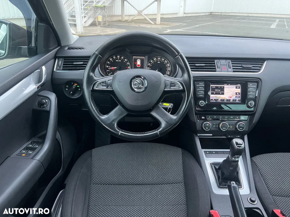 Skoda Octavia 1.6 TDI Ambition Greenline - 6