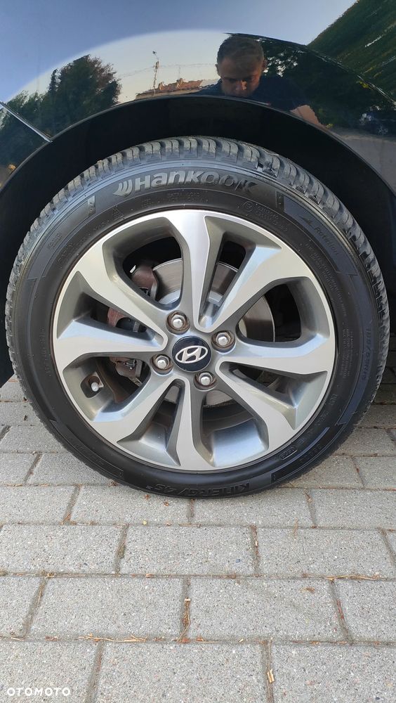 Hyundai i10 1.0 Fifa World Cup Edition - 20