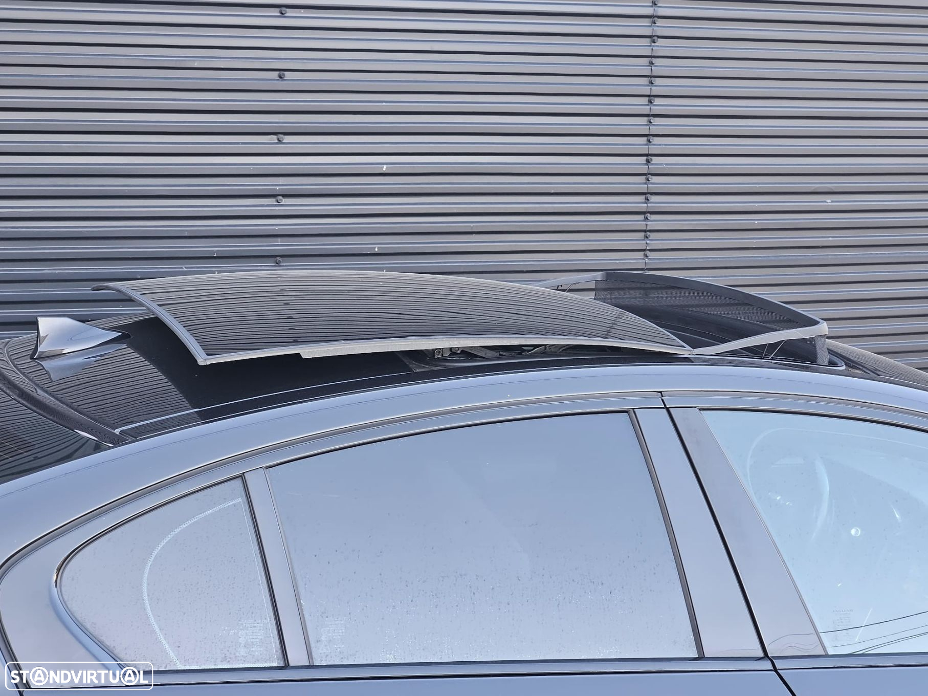 Jaguar XE 2.0 D R-Sport Aut. - 42