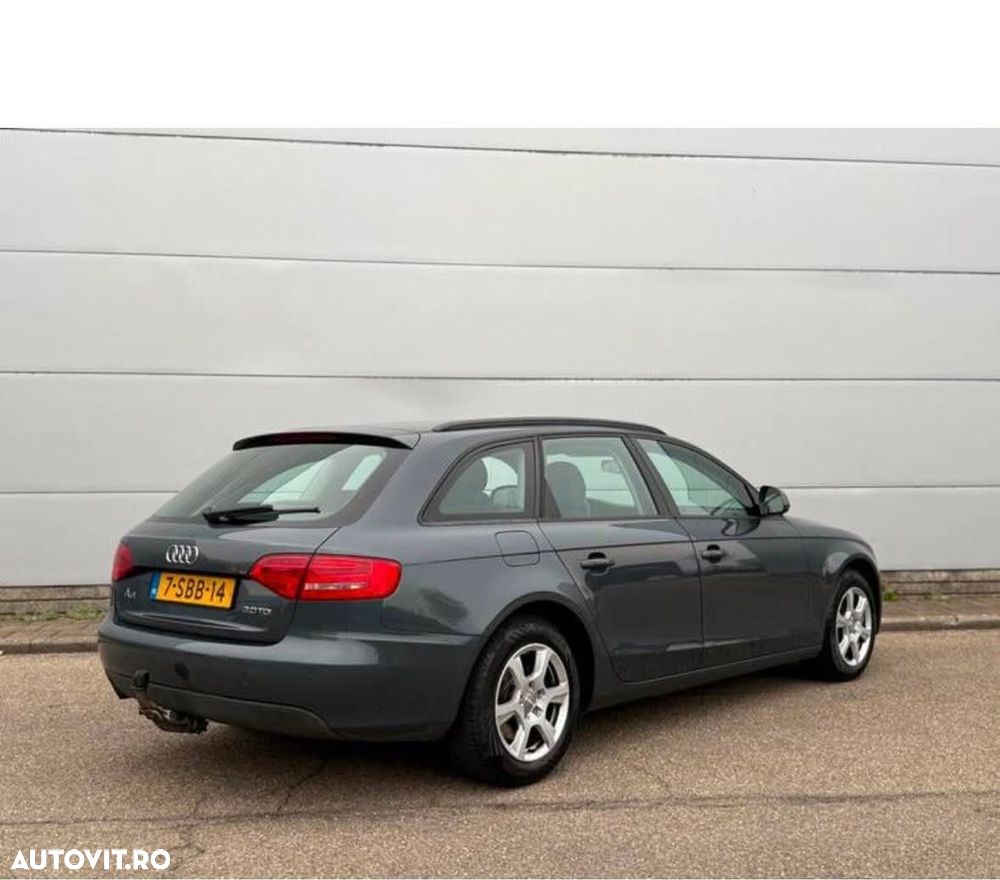 Audi A4 2.0 TDI B8 - 11