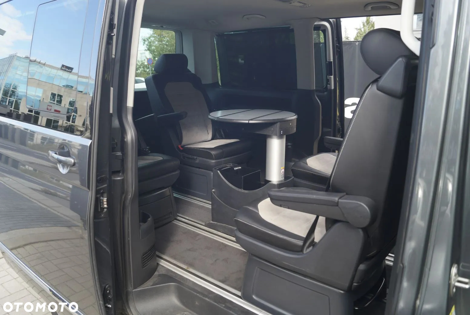 Volkswagen Multivan 2.0 TSI L1 Highline 4Motion DSG - 9