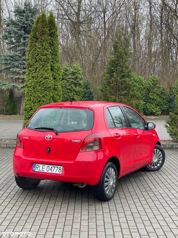 Toyota Yaris 1.3 Sol Premium MM - 4