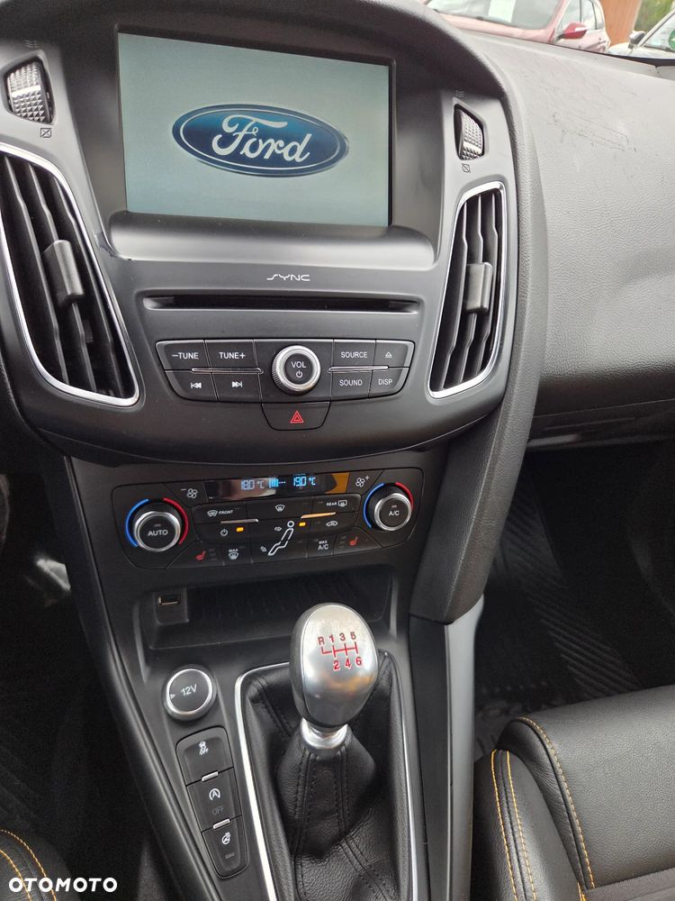 Ford Focus 2.0 TDCi ST - 9