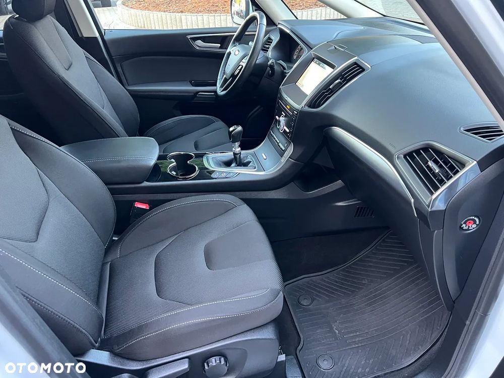 Ford S-Max 1.5 Eco Boost Start-Stopp Titanium - 24