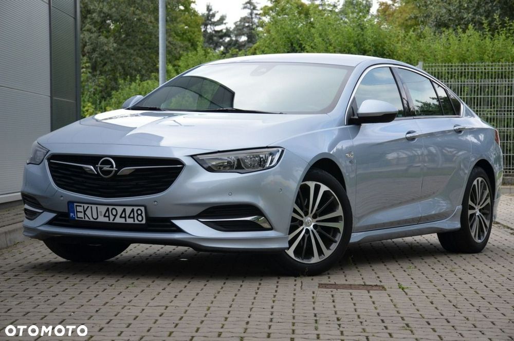 Opel Insignia - 2