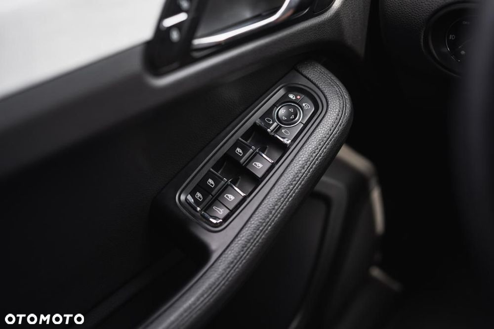 Porsche Macan - 21
