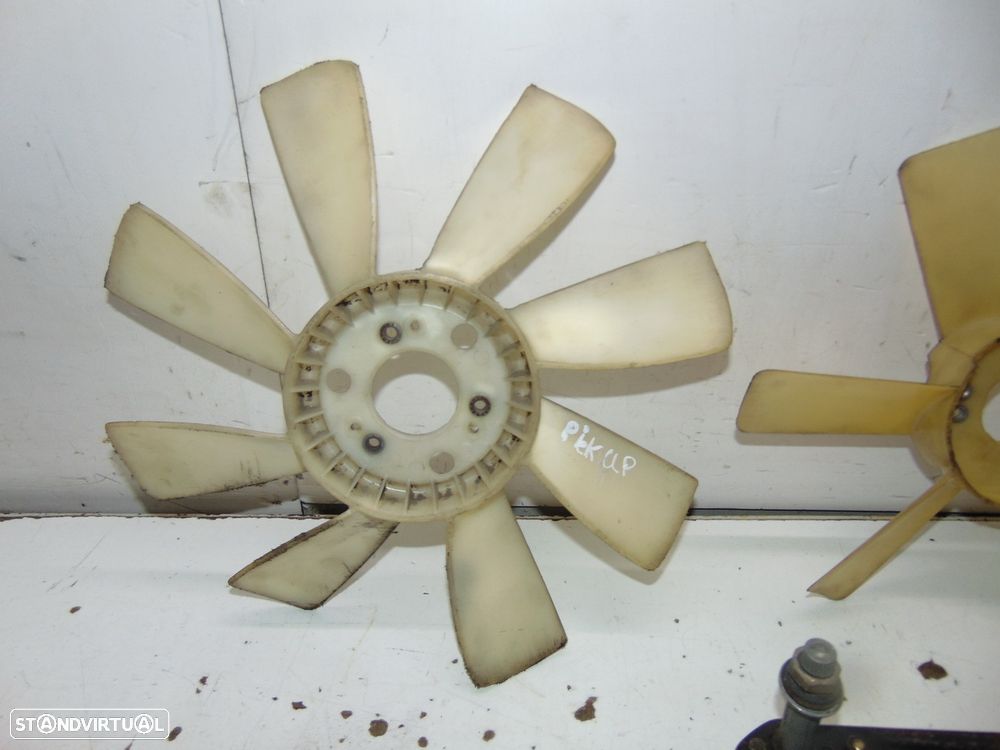 Peugeot 404 ventoinhas/Vários - 3