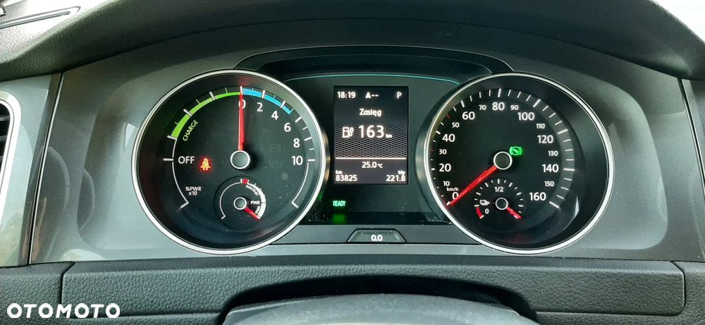 Volkswagen Golf e-Golf - 6
