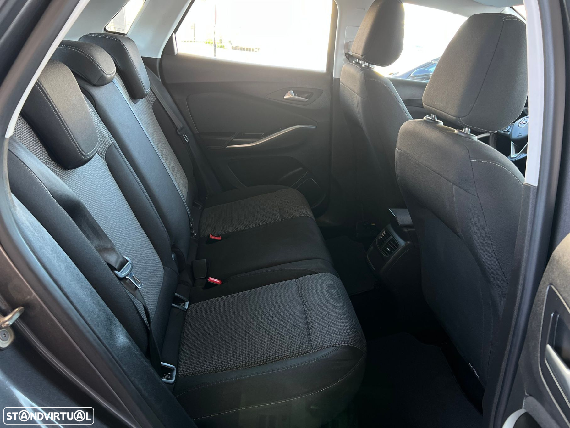 Opel Grandland X 1.5 CDTI Edition - 16