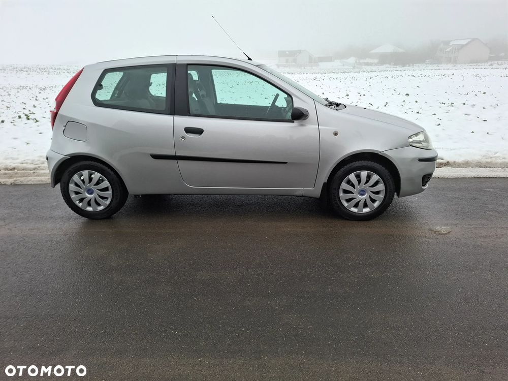 Fiat Punto - 10