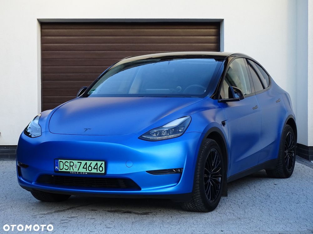 Tesla Model Y Long Range Dual Motor AWD - 1