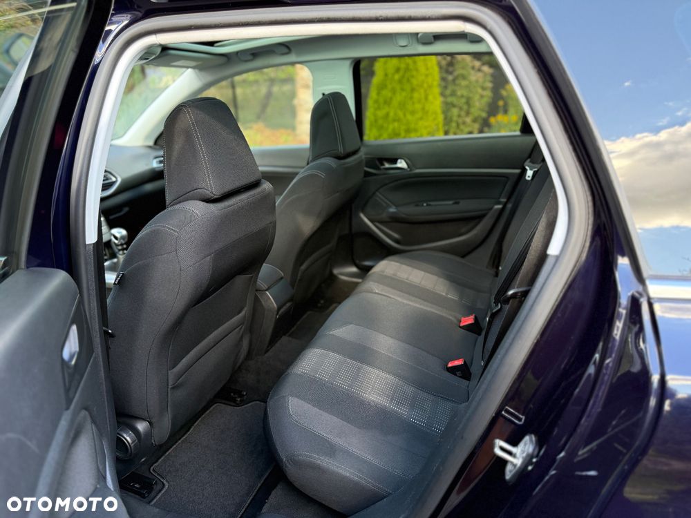 Peugeot 308 1.6 BlueHDi Allure S&S - 7