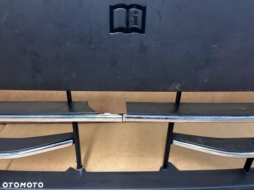 VW PASSAT B9 ATRAPA CHŁODNICY GRILL ZDERZAK 3J0853677K 3J0853677L - 4