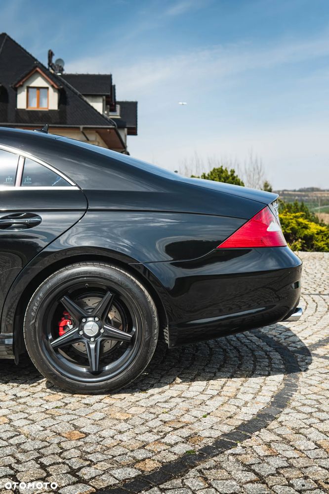 Mercedes-Benz CLS - 22