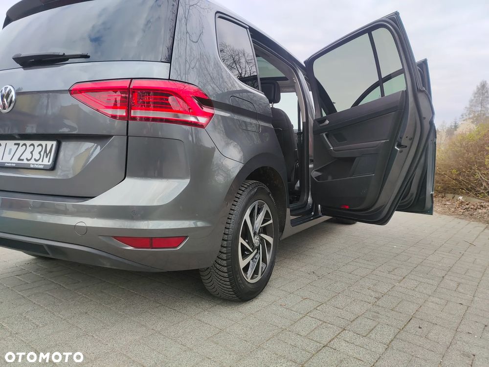 Volkswagen Touran 1.6 TDI SCR (BlueMotion Technology) DSG Comfortline - 24