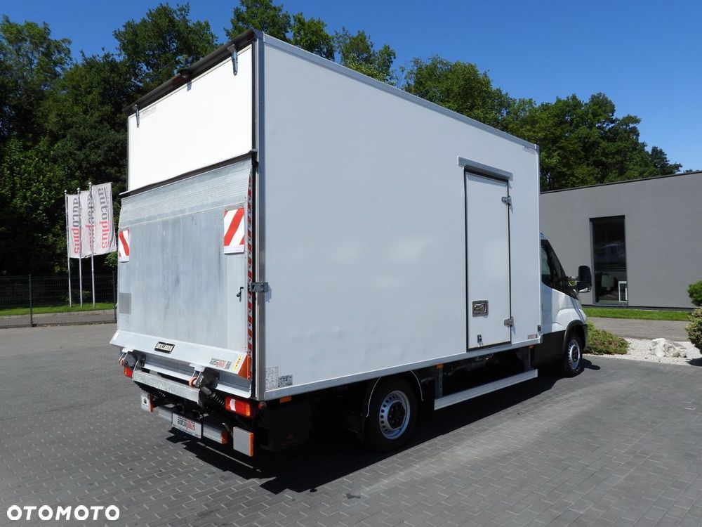 Iveco DAILY 35S18 KONTENER WINDA 8 PALET TEMPOMAT NAWIGACJA LEDY AUTOMAT HI-MATIC KLIMATYZACJA  180KM - 13