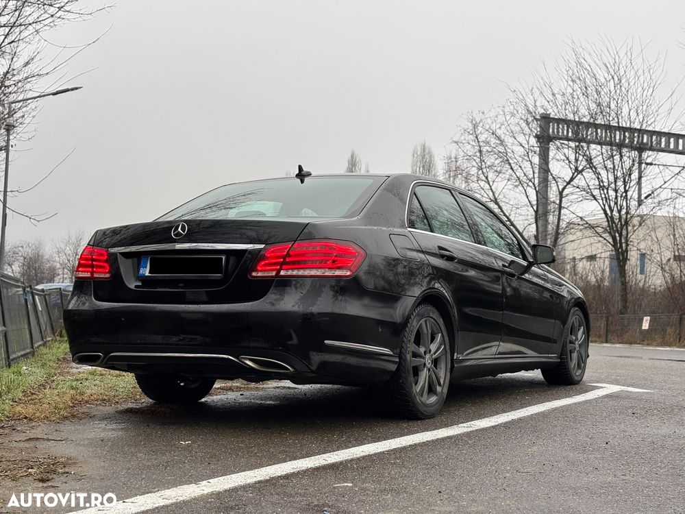 Mercedes-Benz E - 4