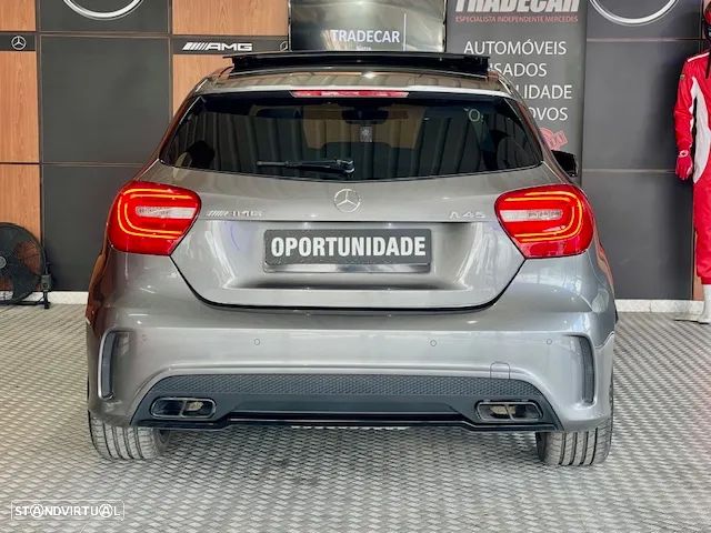 Mercedes-Benz A 45 AMG 4Matic Speedshift 7G-DCT - 23