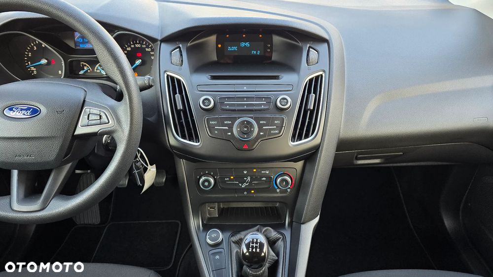 Ford Focus - 16