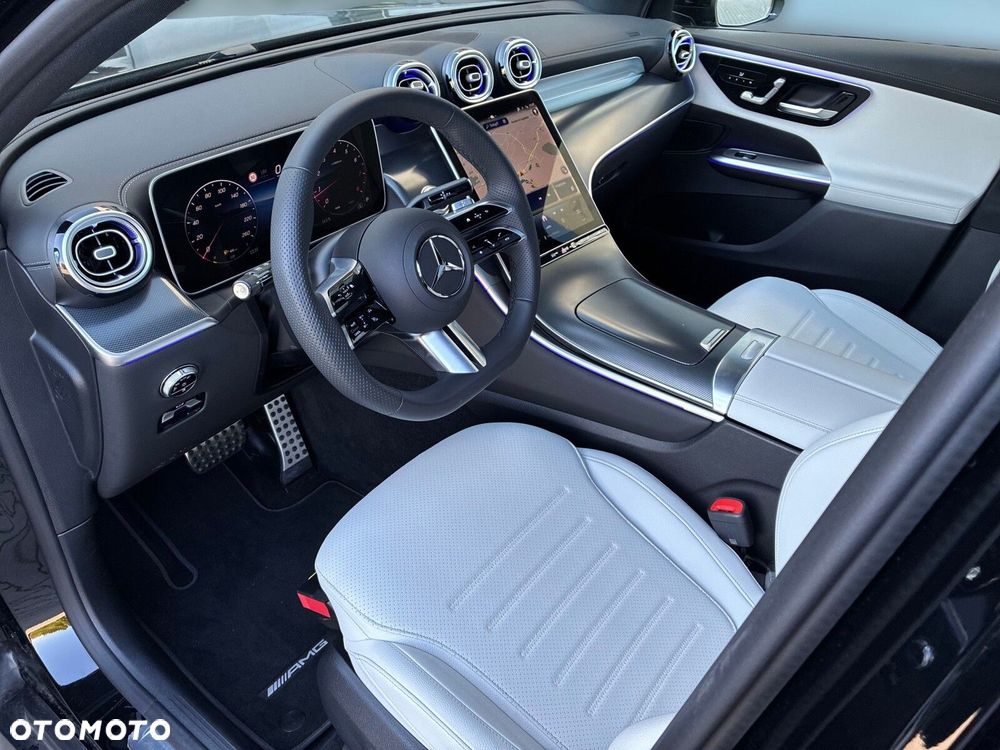 Mercedes-Benz GLC - 12